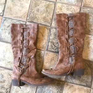 Maurice’s size 8.5